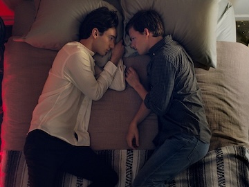 ある少年の告白《Boy Erased》の、あらすじ｜同性愛者を理解できずに苦しむ父と、全面的に息子の味方をする母と